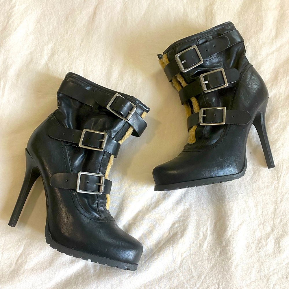 🌵Simply Vera Wang Boots